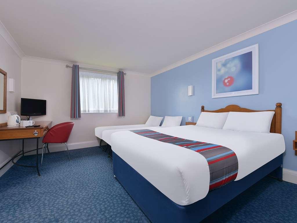 Travelodge Plymouth Roborough 객실 사진