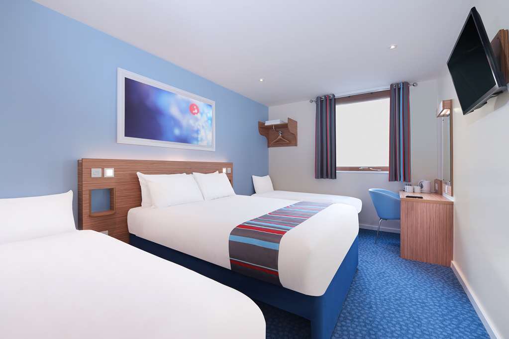 Travelodge Plymouth Roborough 객실 사진