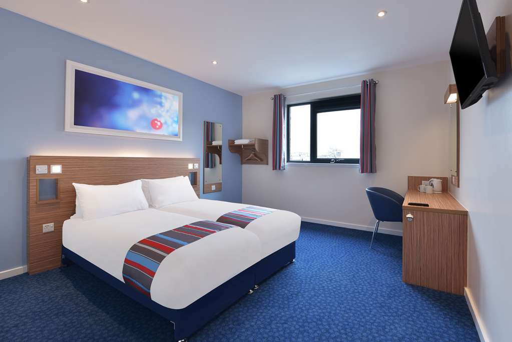 Travelodge Plymouth Roborough 객실 사진