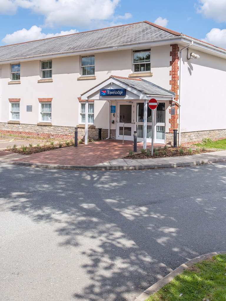 Travelodge Plymouth Roborough 외부 사진