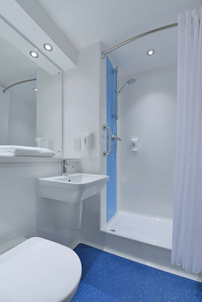 Travelodge Plymouth Roborough 객실 사진